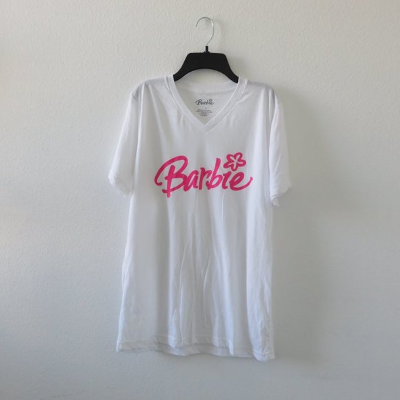 (#D-1) Barbie White Graphic T-shirt Size Large - Picture 1 of 4